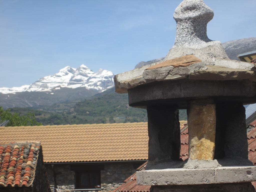 Casa Rural " El Retiro" Laspuña 部屋 写真